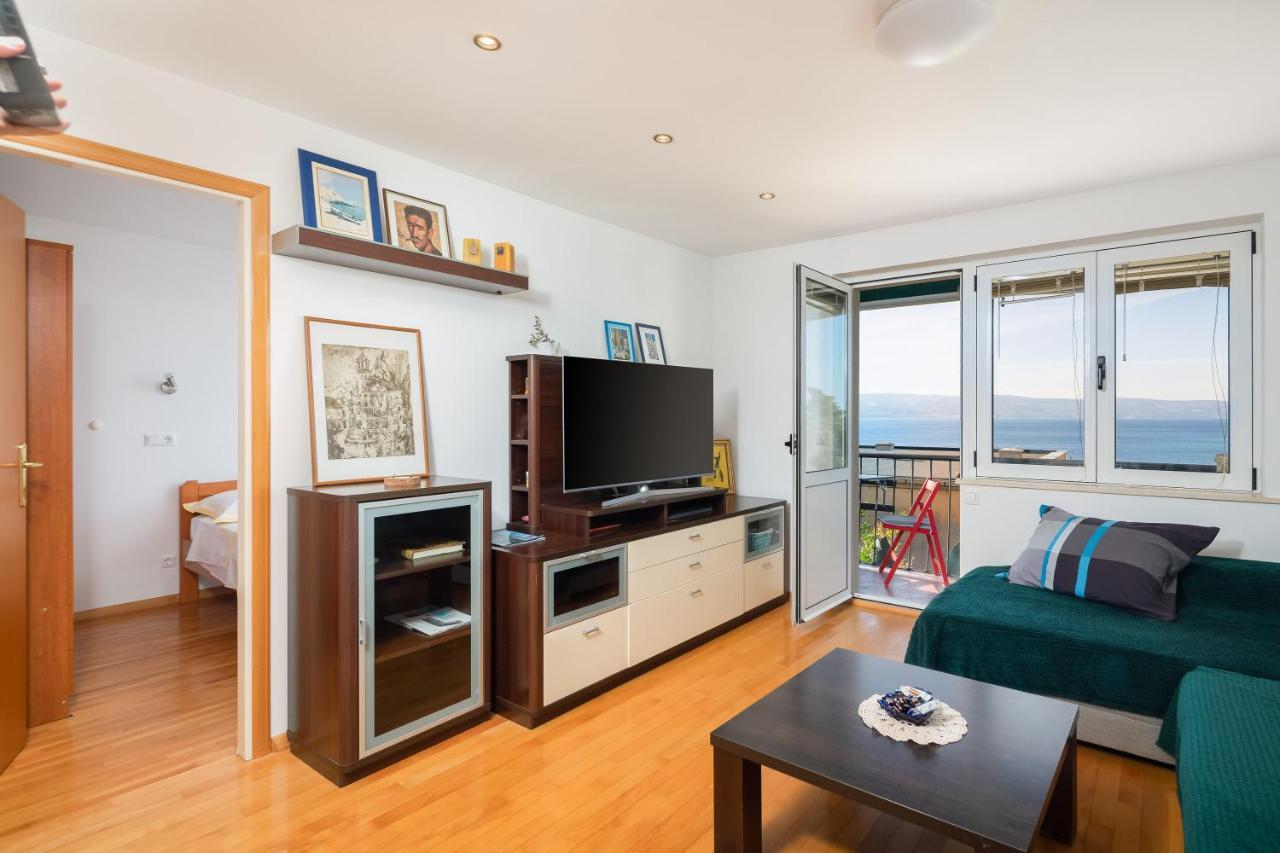 Sunny Vista Apartment أوميس المظهر الخارجي الصورة